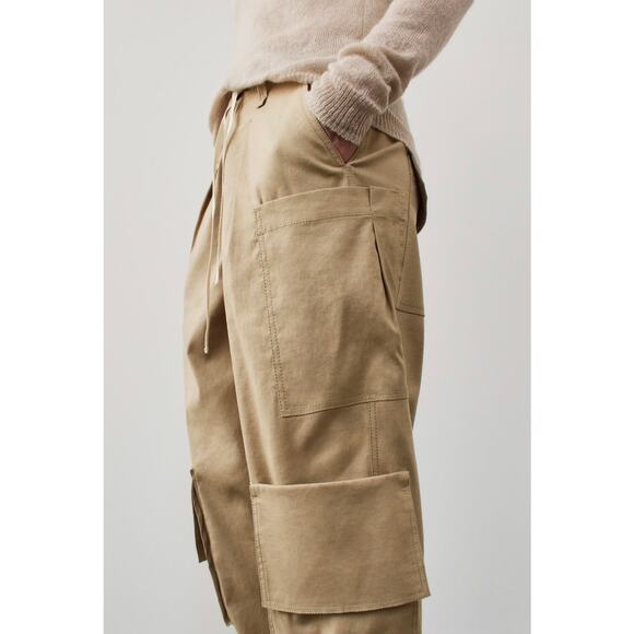 Zara Multipocketed Cargo Khaki Pants - Picture 3 of 10